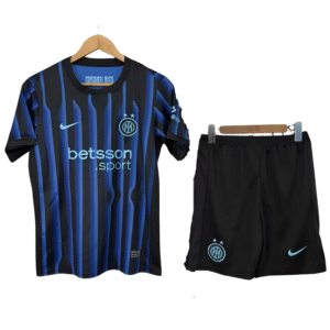 Conjunto Niño Inter de Milán 2025/26